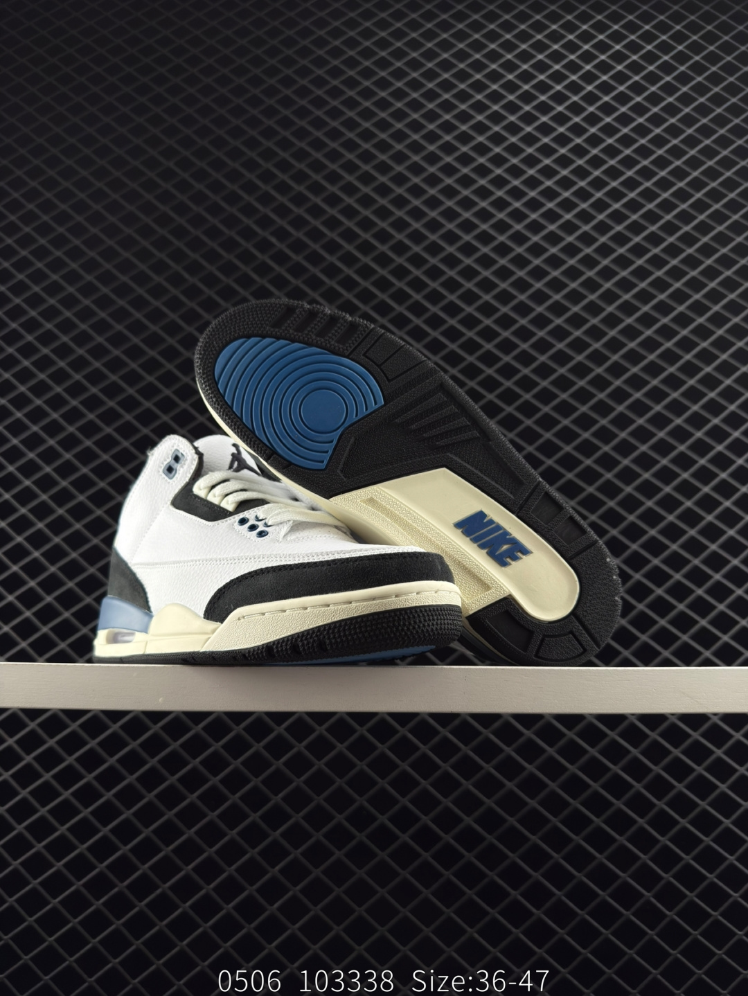 Air Jordan 3 Retro x A Ma Maniére ”DIFFUSED BLUE“